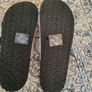 Steve Madden "Teddy" slip on